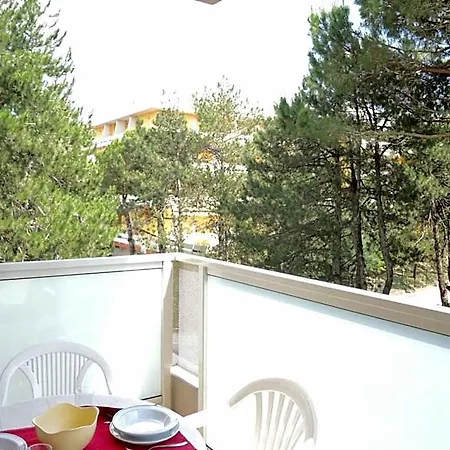 Flat 100mt From The With Sunny Balcony Hotel 3*
